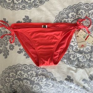 Tommy Bahama Pearl Solids String Bikini XS NWT